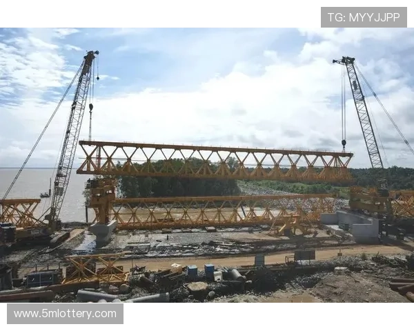 马来西亚鲁巴跨海大桥合龙，4844米长桥终结轮渡往来历史